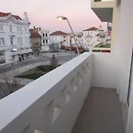 White House Αβέιρο