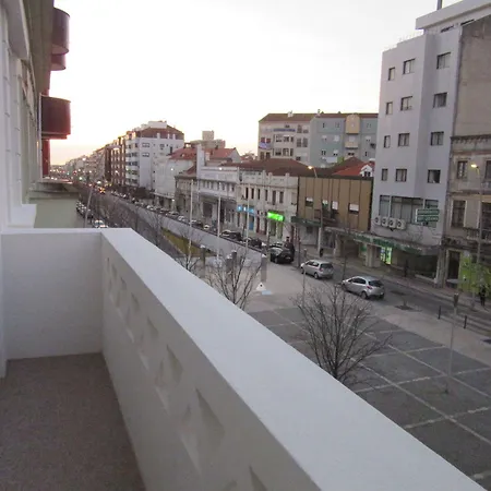 White House Guest house 3*
