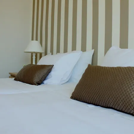 White House 3* Aveiro