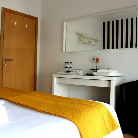 White House 3* Aveiro